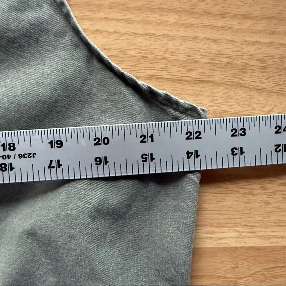 Vintage American Eagle Outfitters Olive Vest - Picture 4 of 4